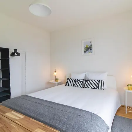 Modern 2 Bedrooms At Le Bouveret. Self-checkin. *