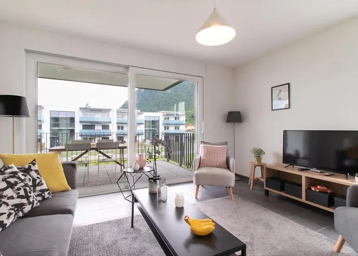 Modern 2 Bedrooms At Le Bouveret. Self-checkin. Port-Valais