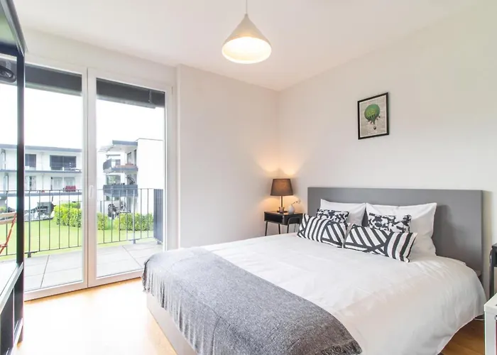 公寓 Modern 2 Bedrooms At Le Bouveret. Self-checkin. Port-Valais
