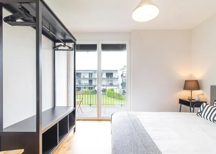 公寓 Modern 2 Bedrooms At Le Bouveret. Self-checkin. Port-Valais